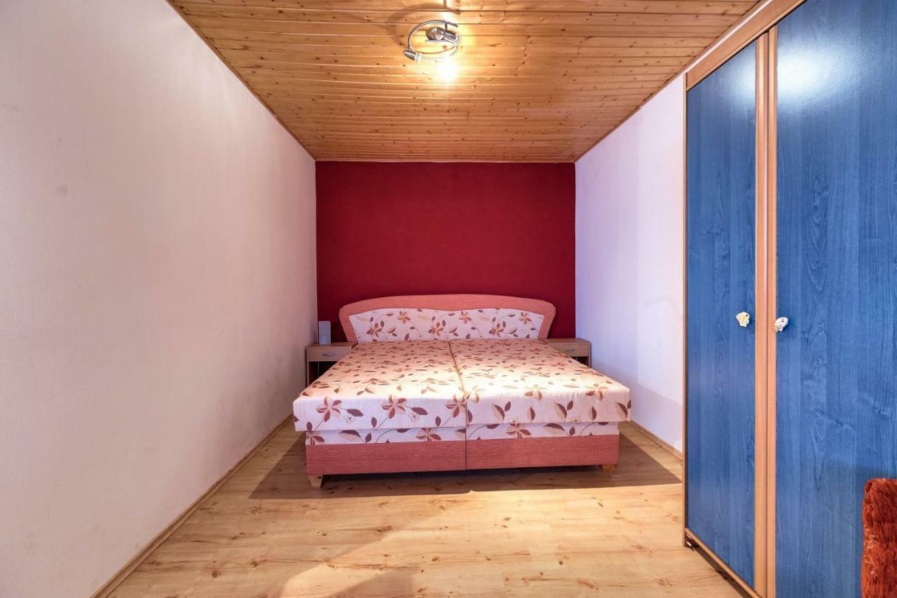 Hotel Apartmanovy Dom Red Podhájska Zewnętrze zdjęcie