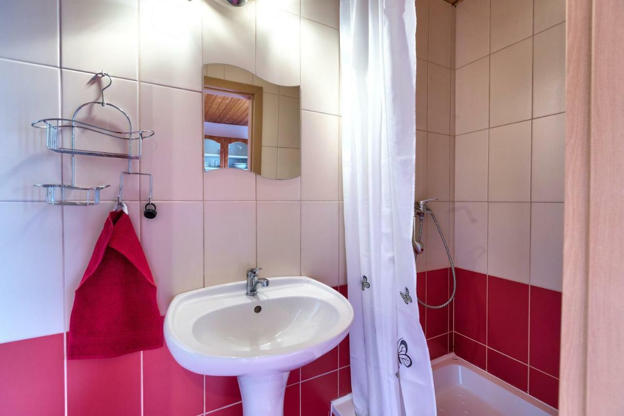 Hotel Apartmanovy Dom Red Podhájska Zewnętrze zdjęcie