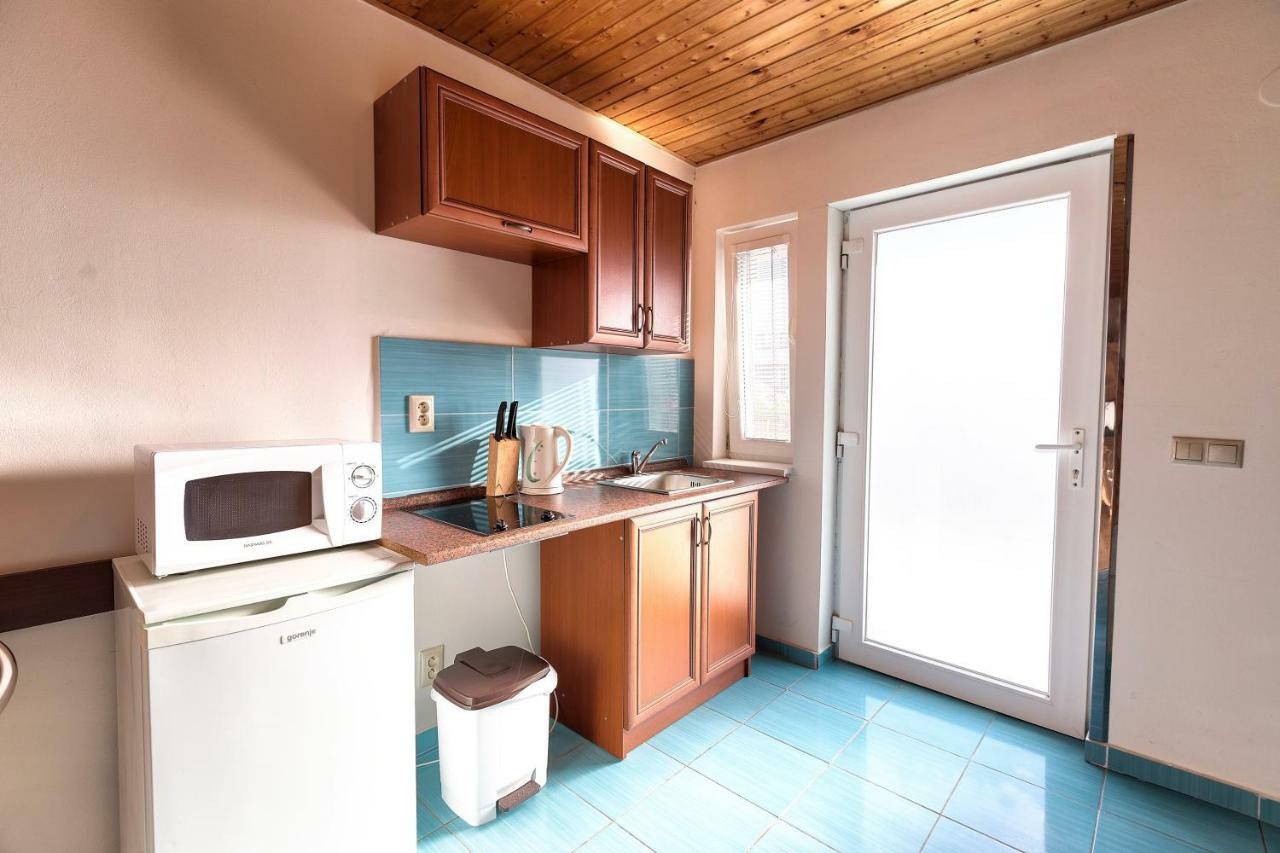 Hotel Apartmanovy Dom Red Podhájska Zewnętrze zdjęcie