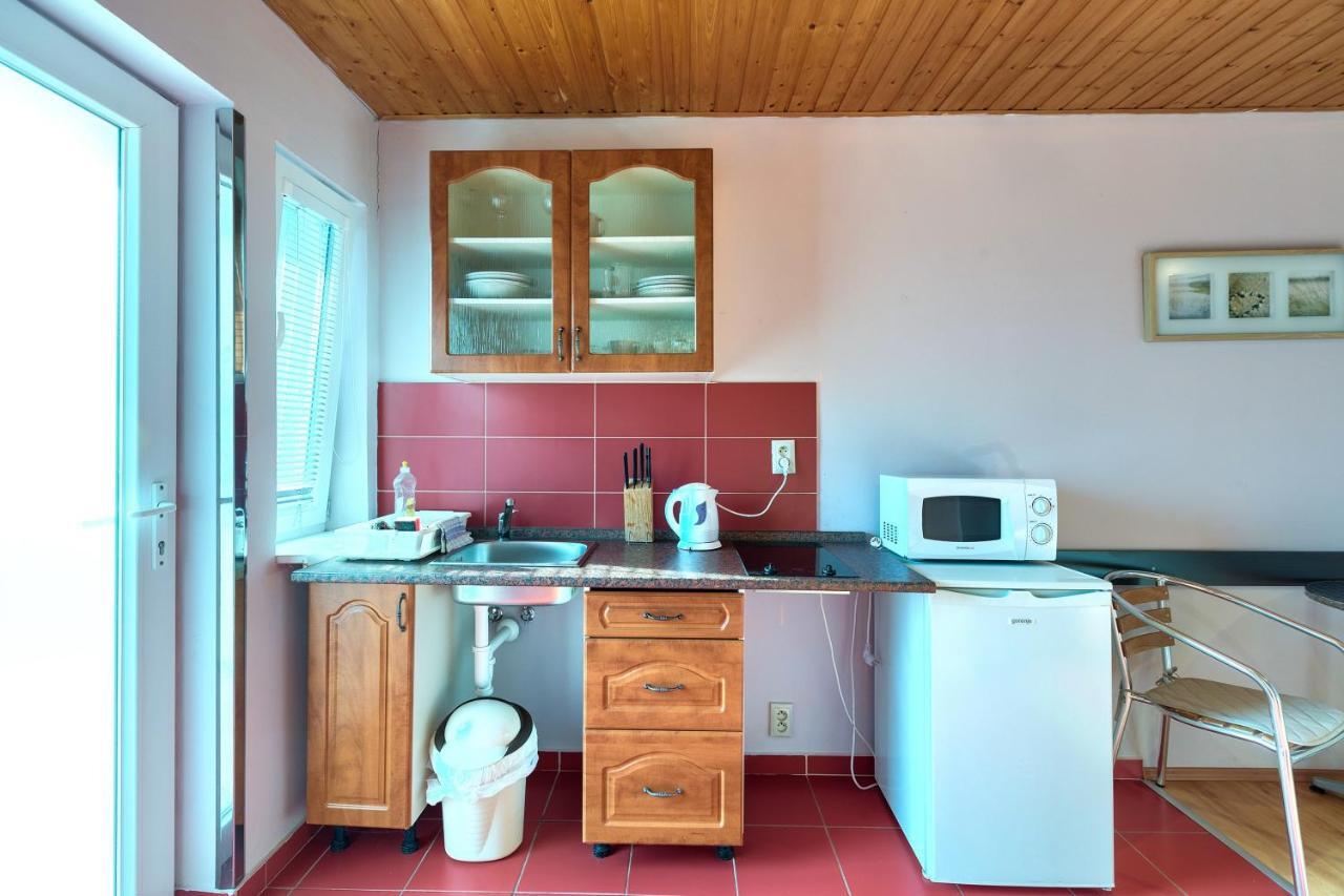 Hotel Apartmanovy Dom Red Podhájska Zewnętrze zdjęcie