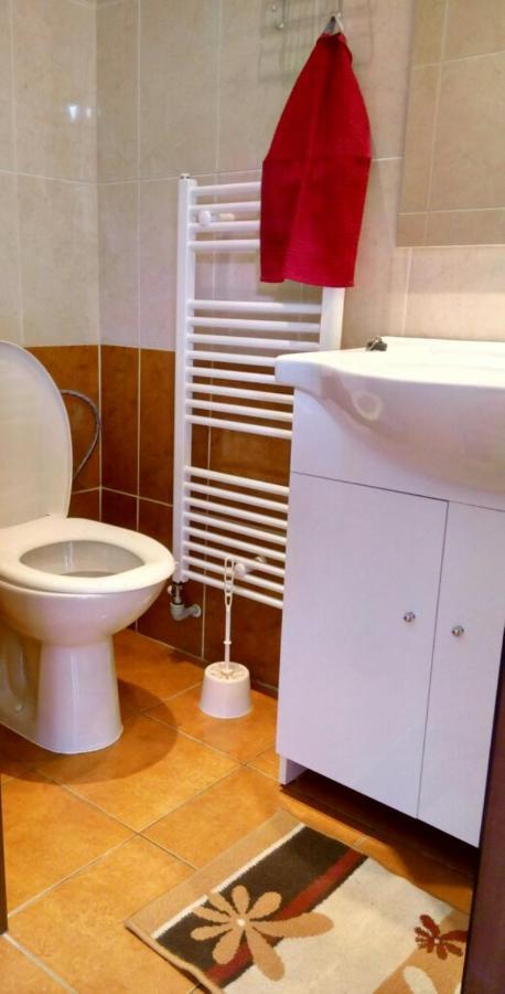 Hotel Apartmanovy Dom Red Podhájska Zewnętrze zdjęcie